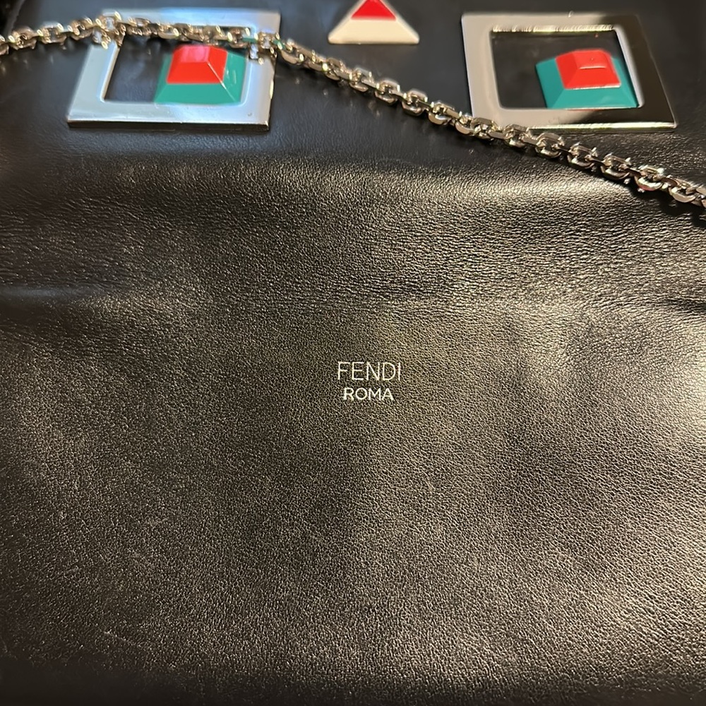 Fendi - Picture 7 of 14